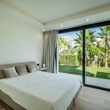 Olina Villa *